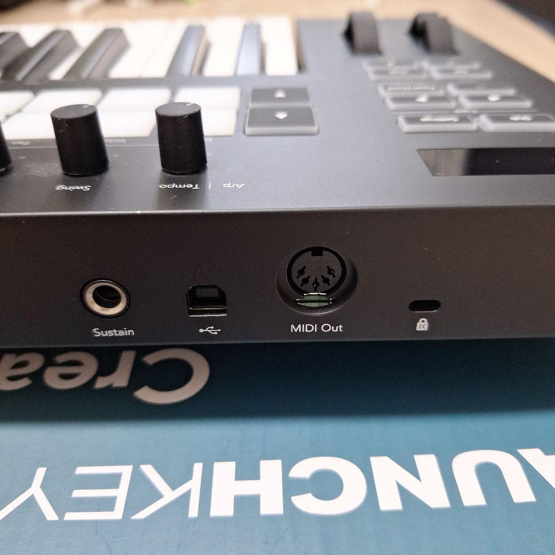 Novation Launchkey 49 MK3 Ableton Midi鍵盤