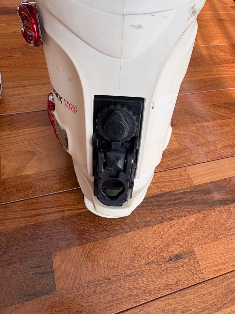 DEELUXE TRACK700 ハードブーツ　27cm