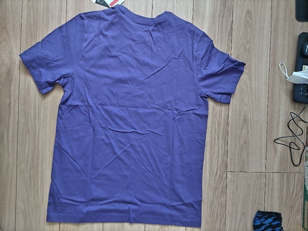 ロサンゼルスレイカ一ズ エッセンシャル ジョーダン NBA Tシャツ