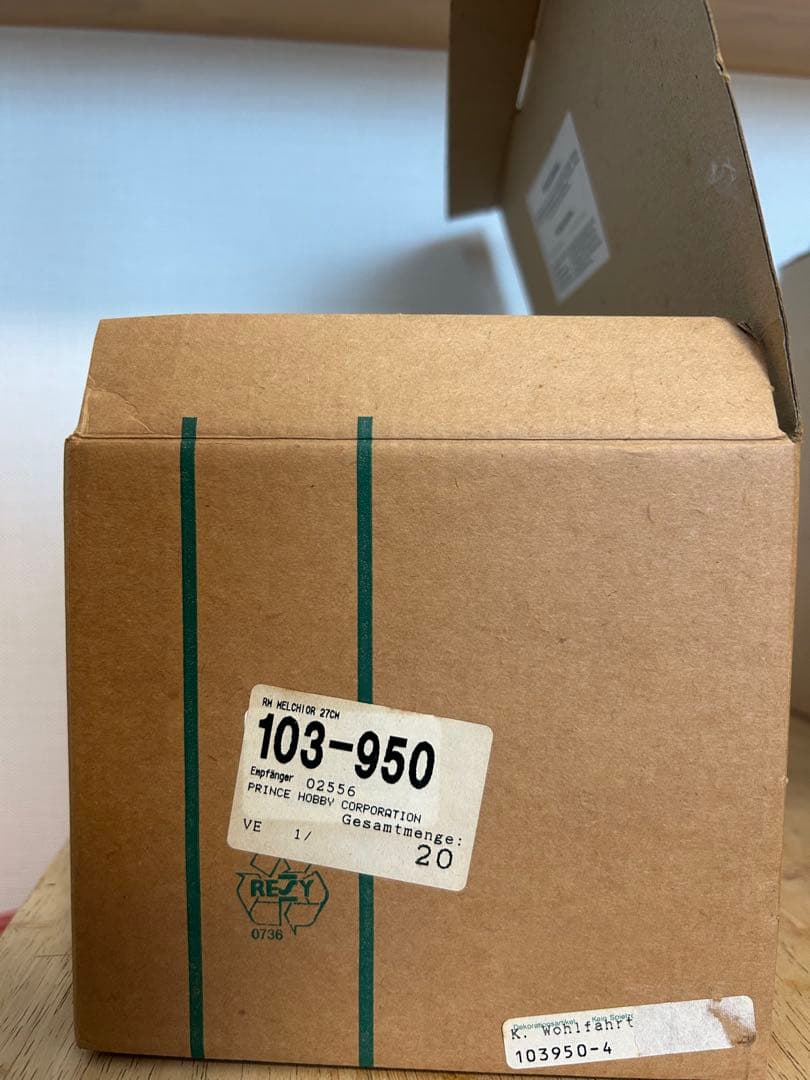 ドイツ　ザイフェンの老舗工房 ザイフェナー・ヌスクナッカー・ハウス製　煙出し人形