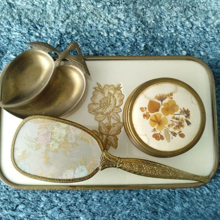 イギリスアンティーク4点セット⭐︎トレイ⭐︎ケース⭐︎アップル型トレイ⭐︎ブラシ