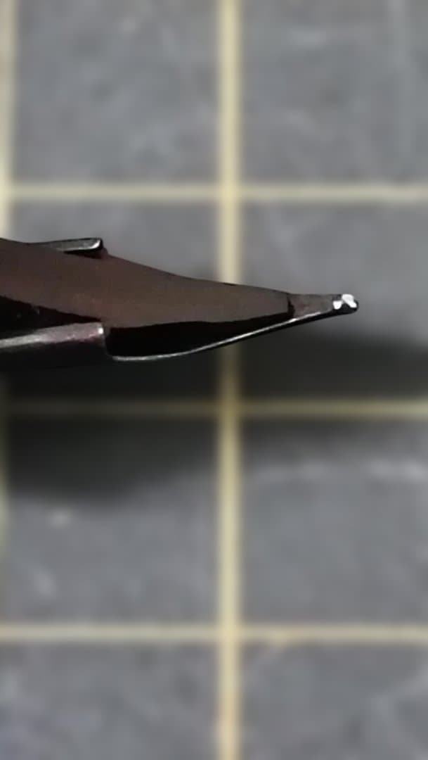 LAMY ラミー サファリ ロイヤルブルー万年筆 M