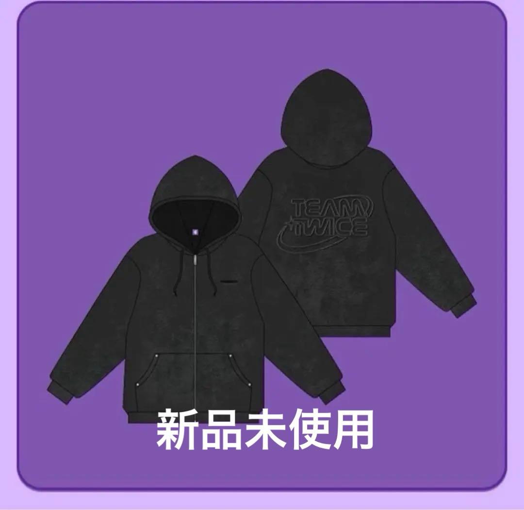 TWICE 10ve universe フードジップパーカー