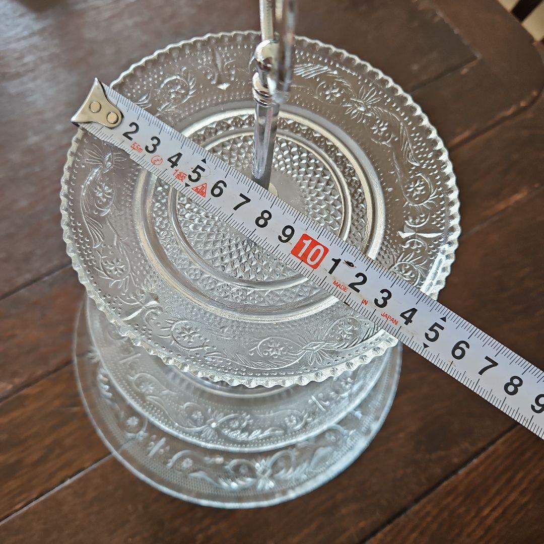 ガラス製三段ケーキスタンド