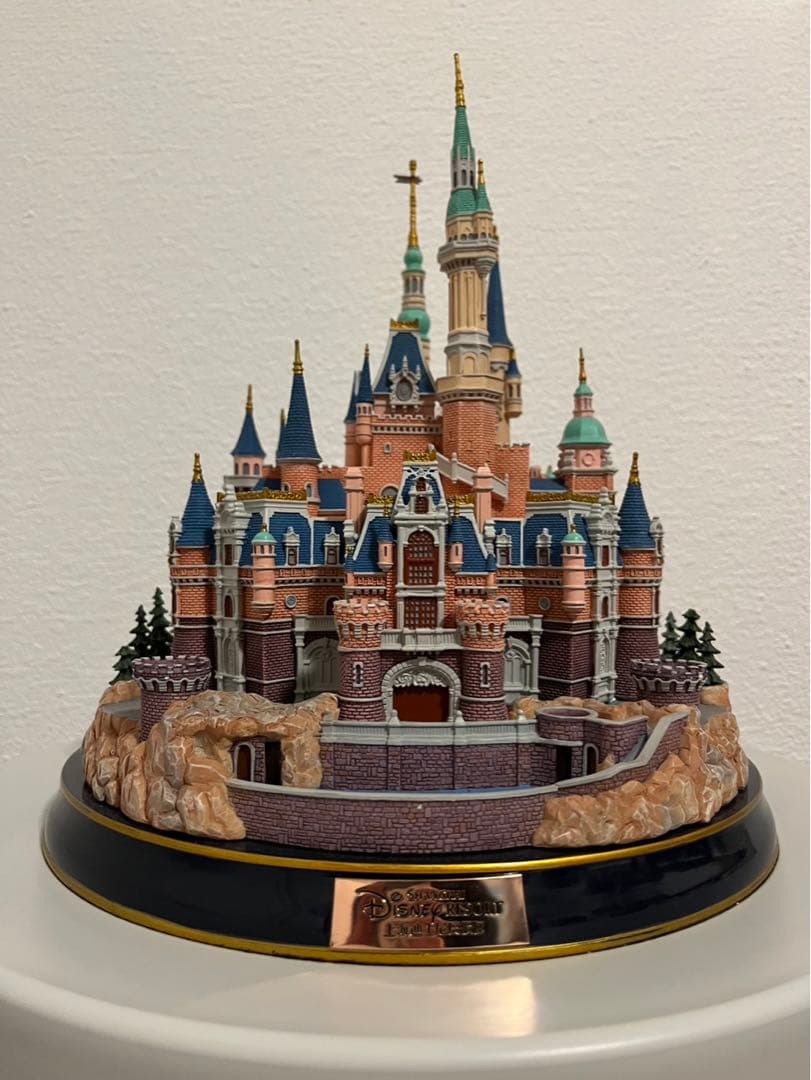 ディズニー　上海ディズニーランド　エンチャンテッド　ストーリーブック　キャッスル