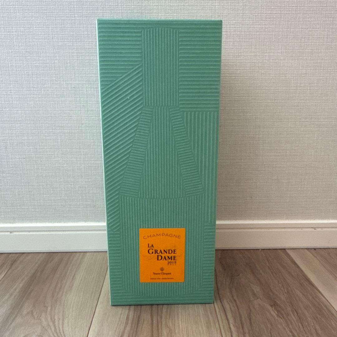 LA GRANDE DAME 2015 シャンパン 750ml