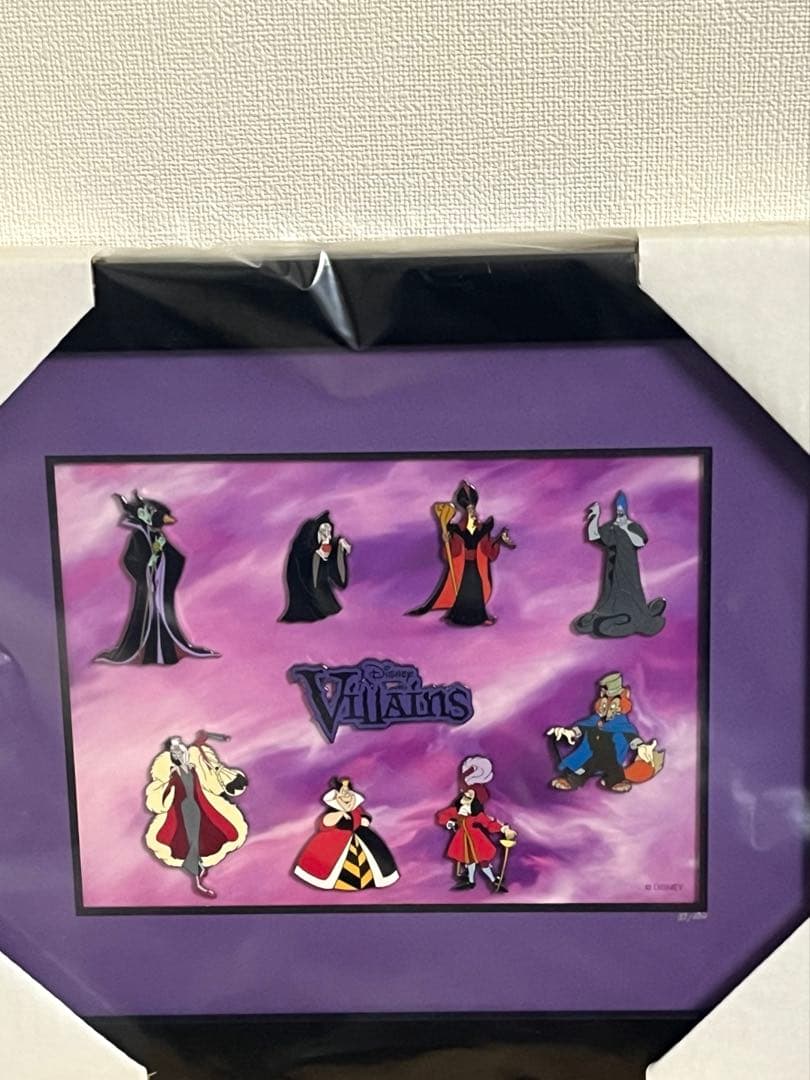 ディズニー　ストア　ヴィランズ　ピンバッジ　セット