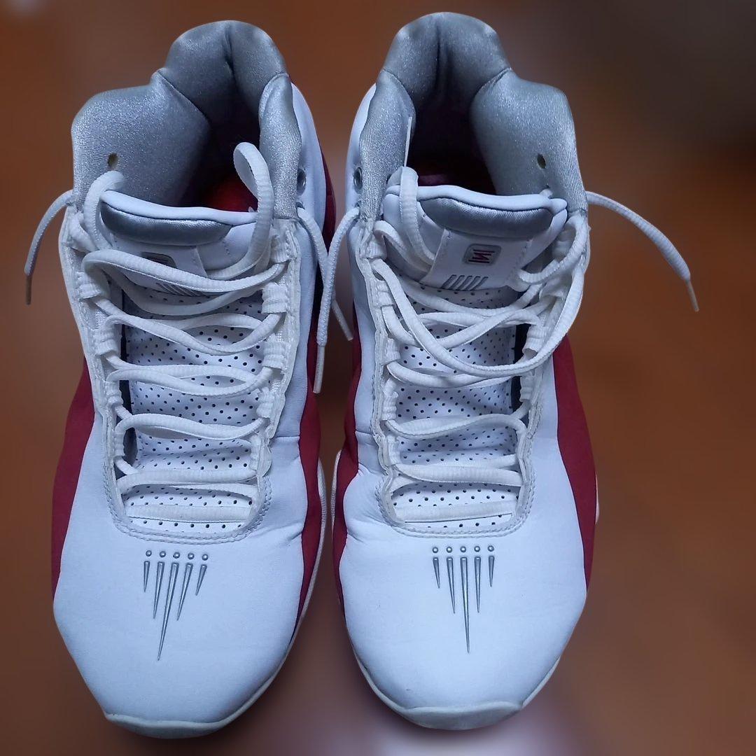 Nike ショックスBB4バスケットボールシューズ ホワイト/レッド