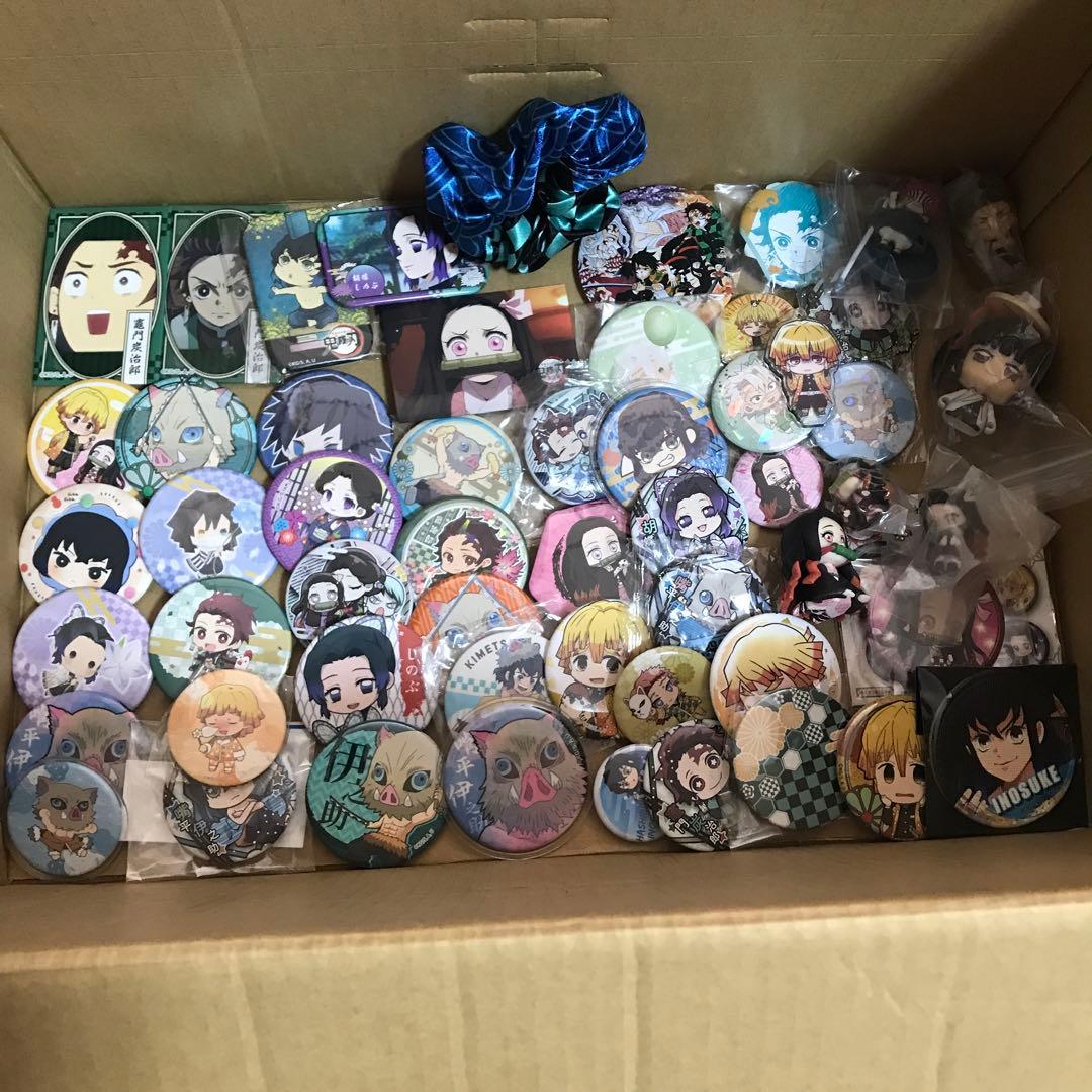 アニメグッズ　大量まとめ売り600点以上