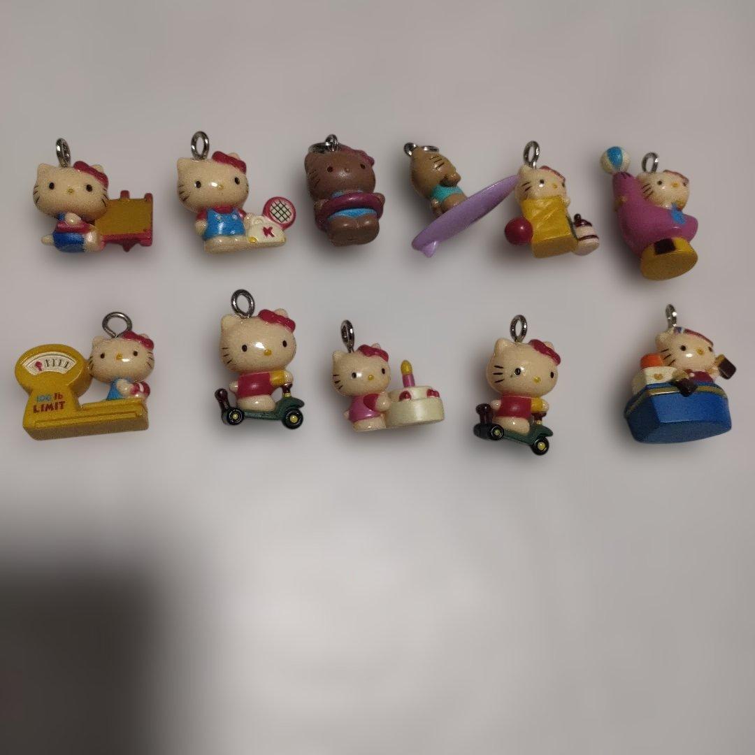 ハローキティ レトロシリーズ11個セット