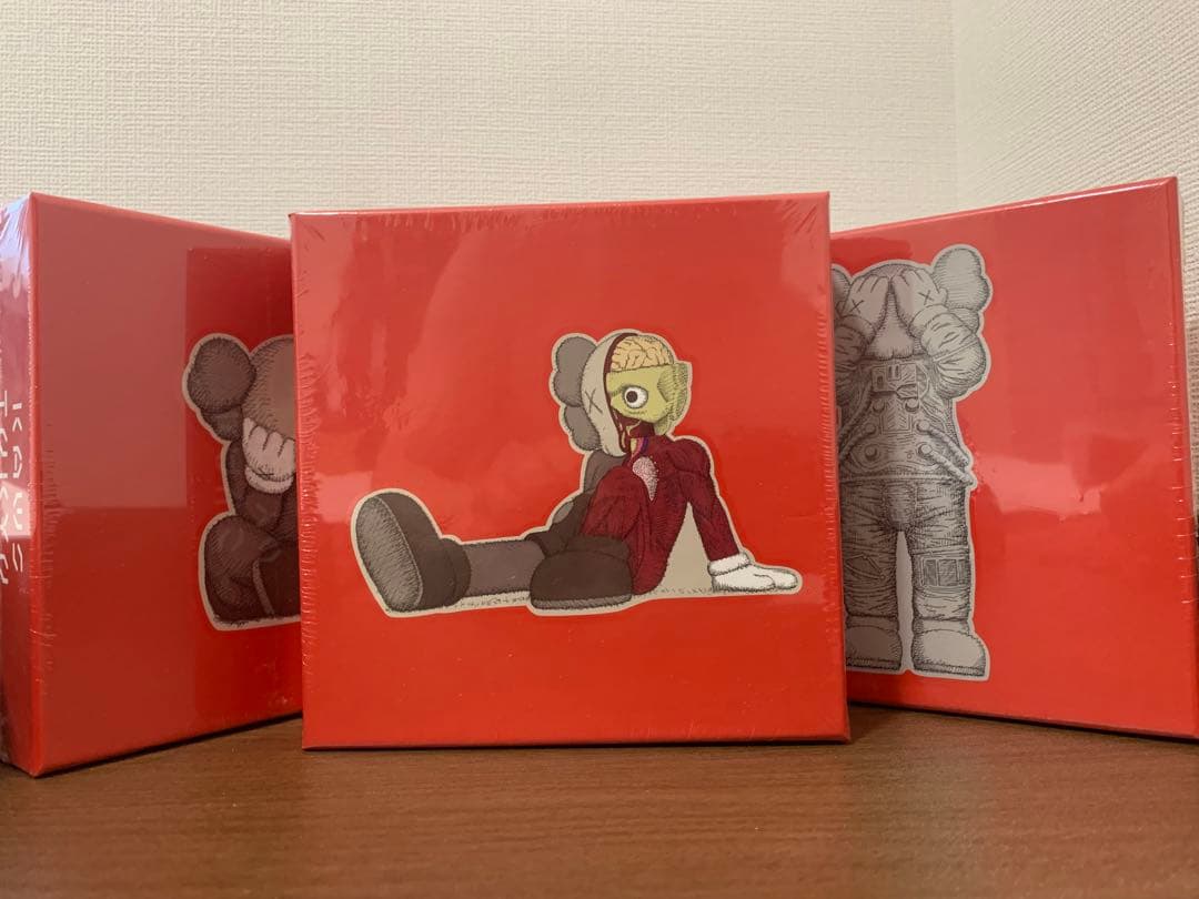 KAWS TOKYO FIRST パズル　正規品　ジグソーパズル