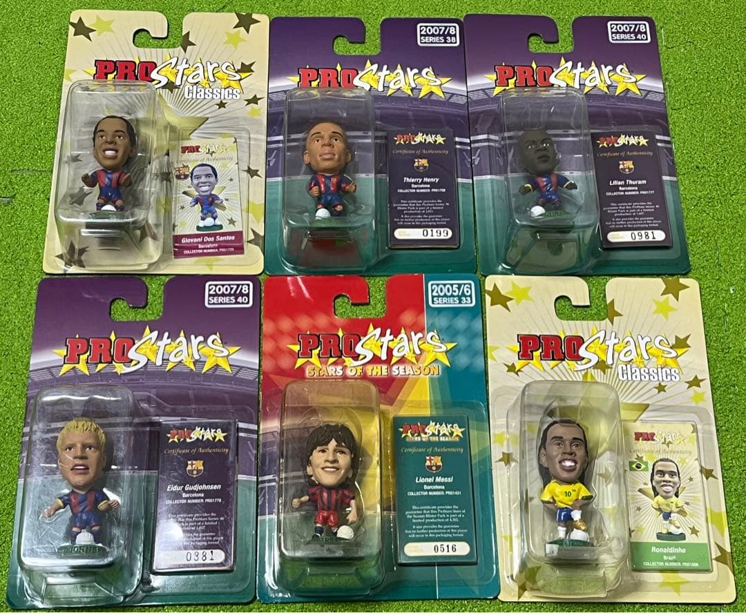 激安価格PRO STARS　バルセロナ　メッシ　ロナウジーニョ　アンリ他合計6体