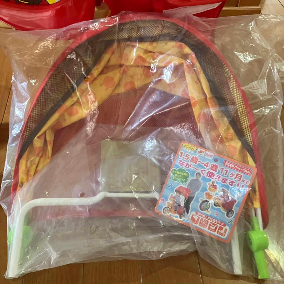 室内使用のみ　アンパンマン　三輪車