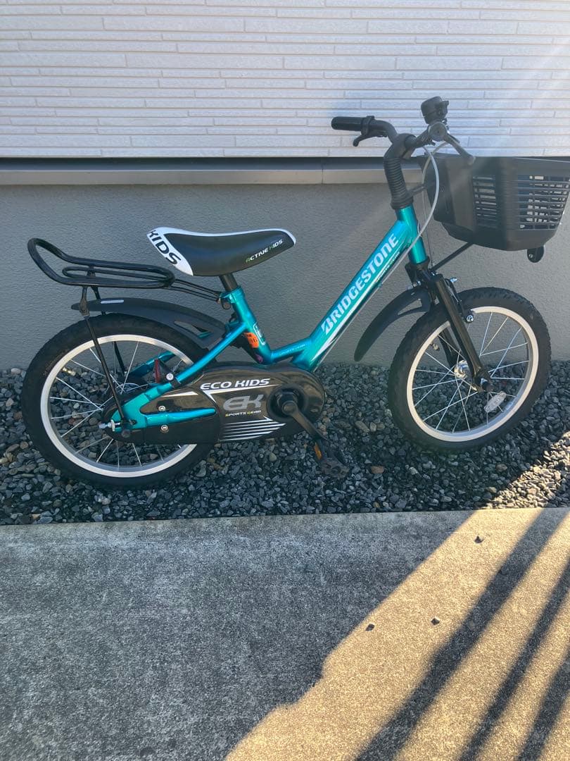 【福島県福島市引渡し希望】 BRIDGESTONE 16インチグリーン&ブラック