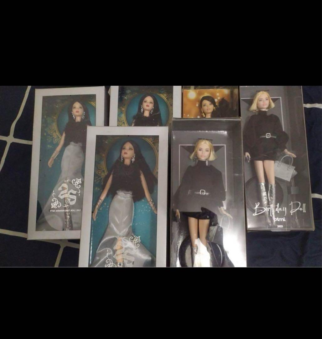 確認用　Barbie  バービー人形