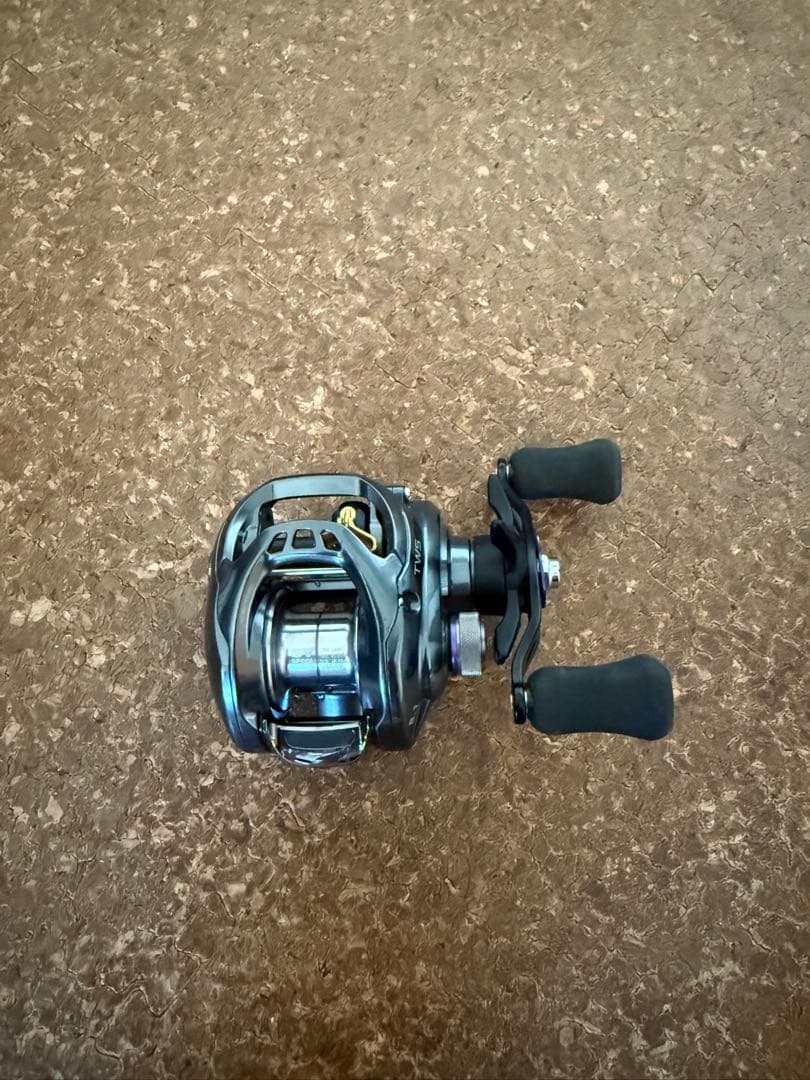 ダイワ　TATULA SV TW ベイトリール