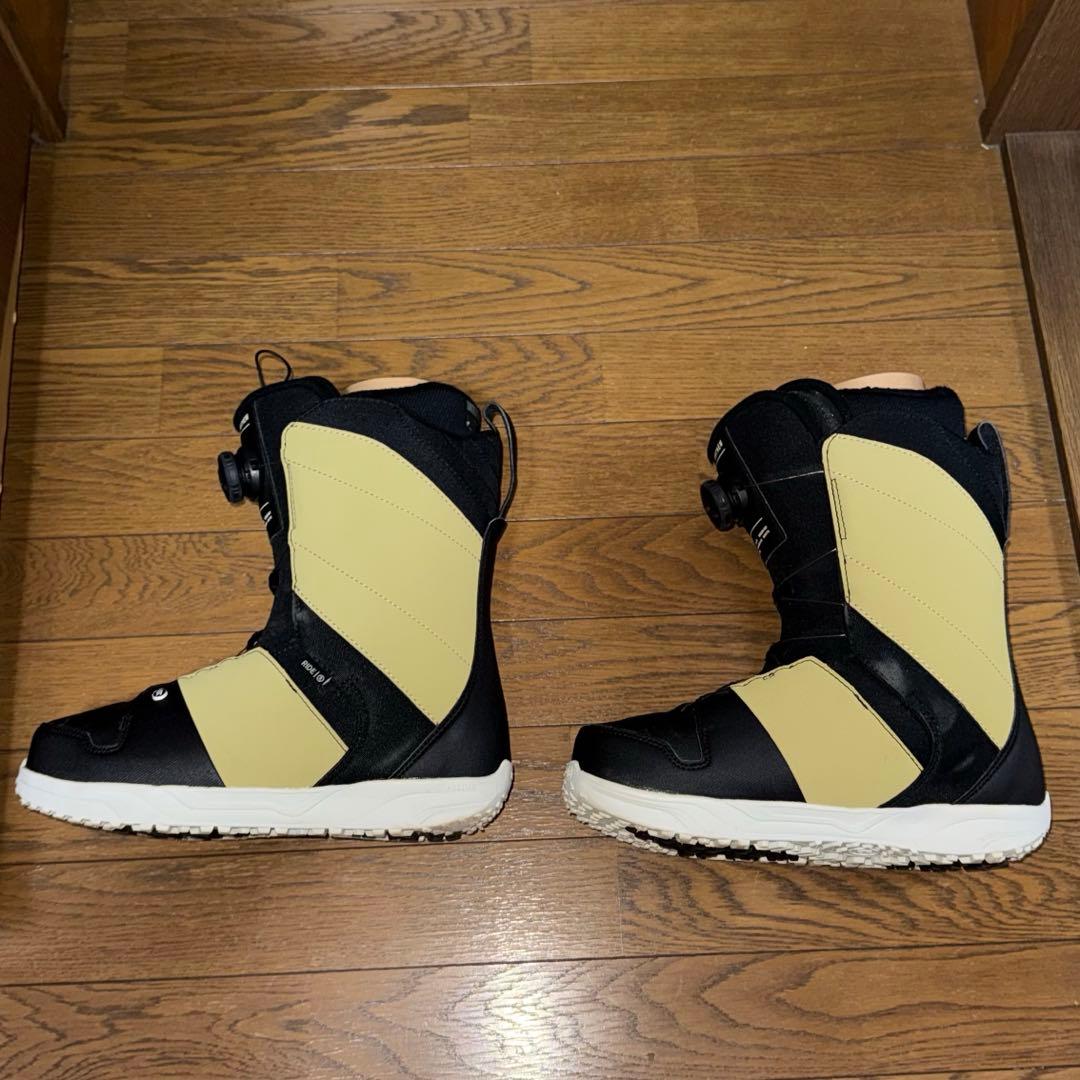 アンセム スノーボードブーツ 黒/黄