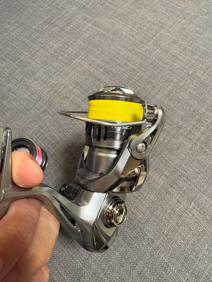 ★美品☆シマノ 21 ナスキー C2000S アジング　替えスプール付き　釣り