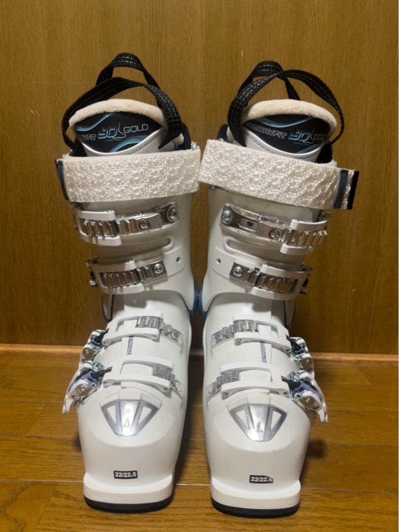 新品同様　アトミック HAWX ULTRA90 Wスキーブーツ　レディース