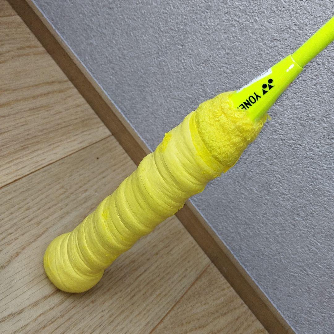 【廃盤品】YONEX ASTROX77 4UG5 シャインイエロー ②