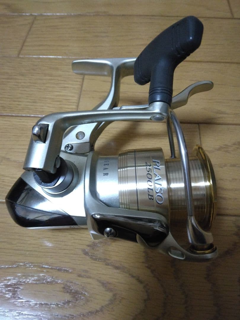 ダイワ（Daiwa）PLAISO（プレイソ）2500LB　レバーブレーキ