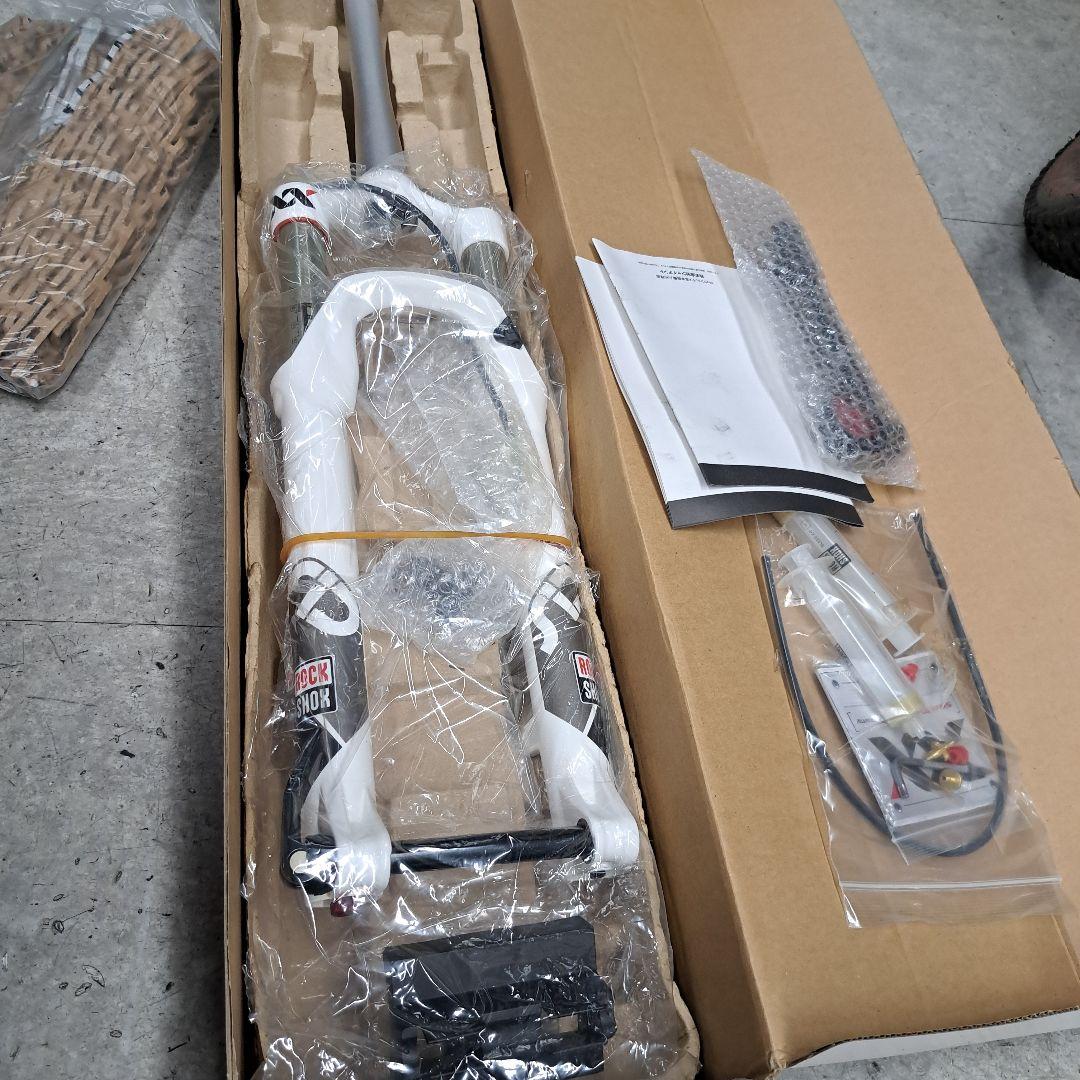 新品未使用 Rock Shox sid サスペンションフォーク 26インチ