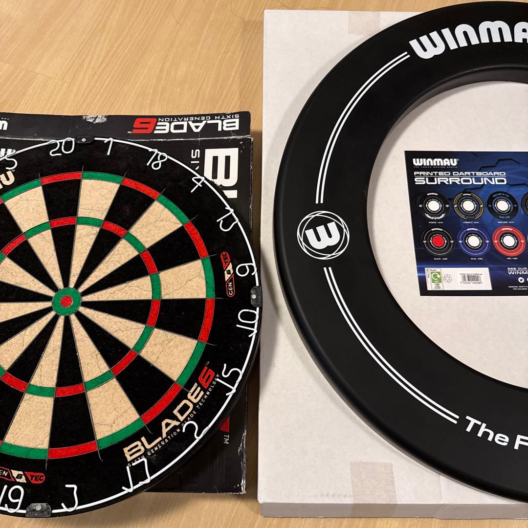 Winmau Blade 6 ダーツボード　サラウンド付き