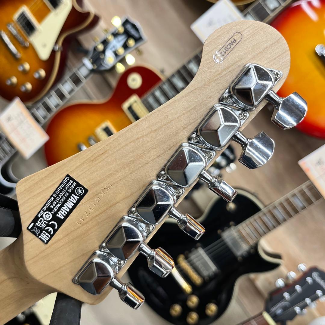 【10815】 YAMAHA PACFICA PAC012 ブラック