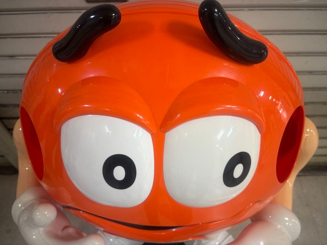 エムアンドエムズ 店頭用ディスプレイ