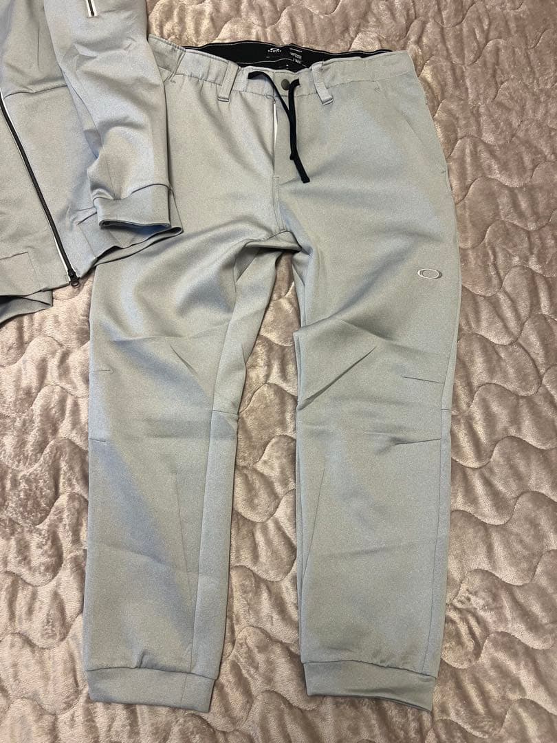 【レア】オークリースカル ライトグレー 上下セットアップ
