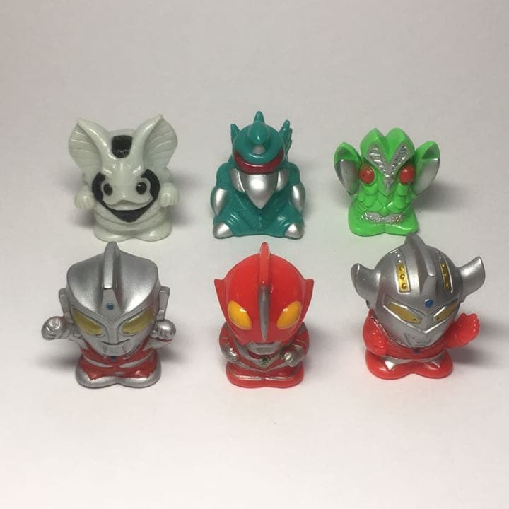 ウルトラシリーズ指人形