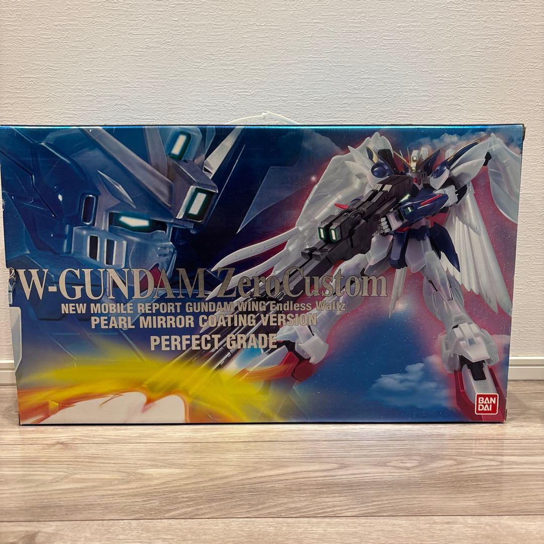 PG 1/60 ウイングガンダムゼロカスタム パールミラーコーティングVer.