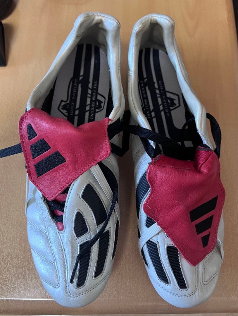 プレデター　マニア　白　ミックス