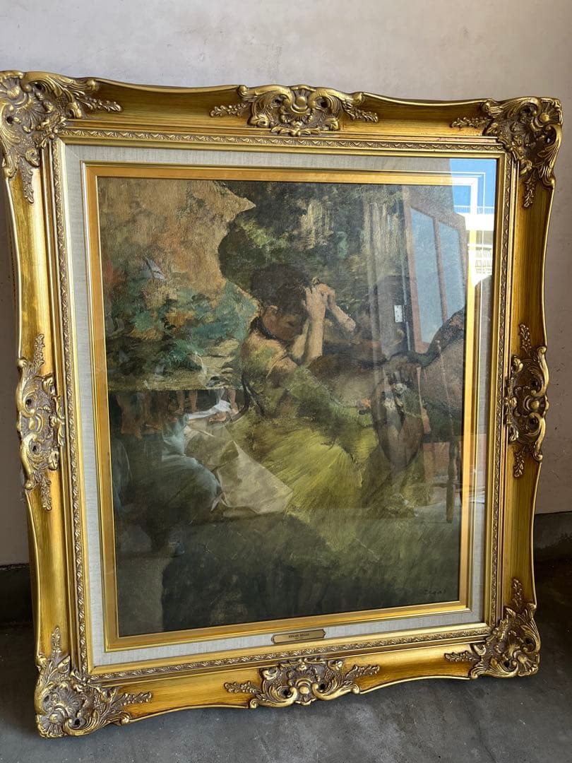 人物画 金色フレーム 署名入り