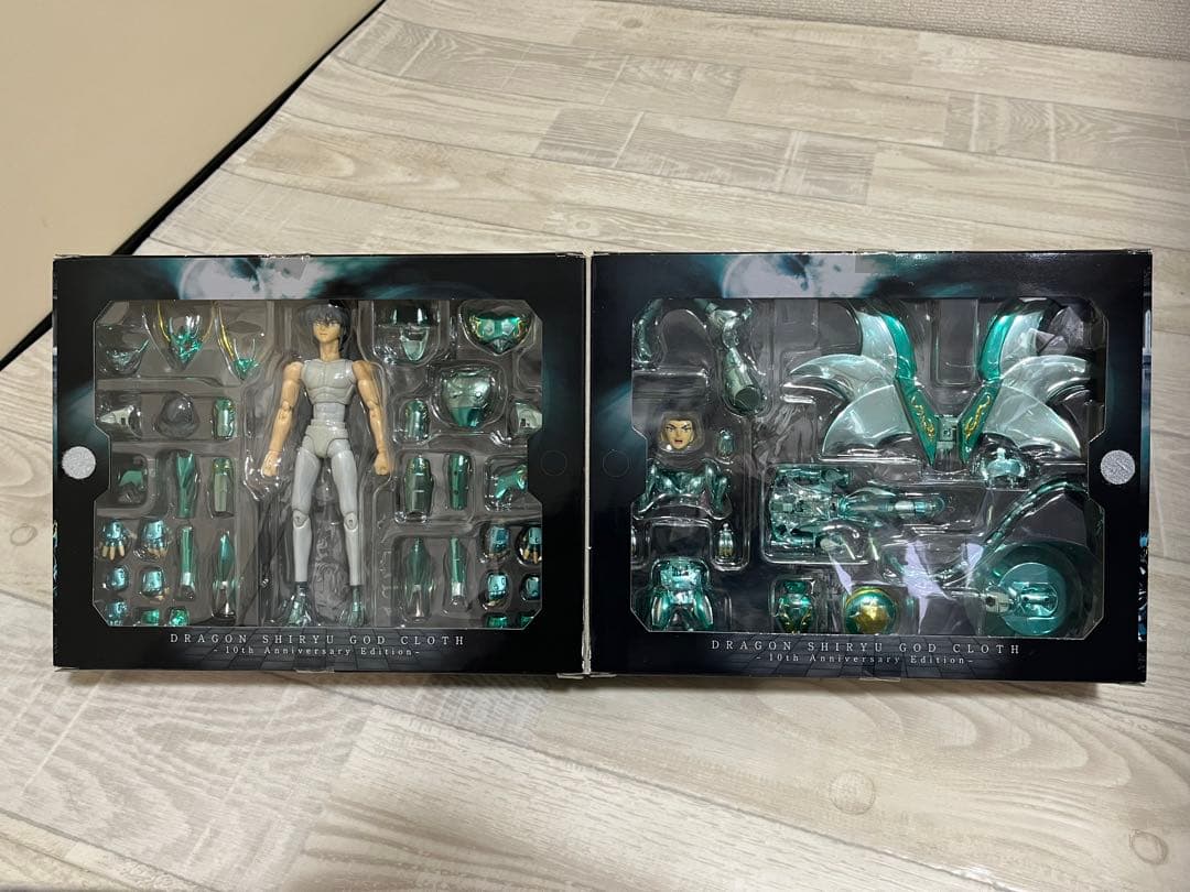 聖闘士聖衣神話 神聖衣（10周年記念）DXセット