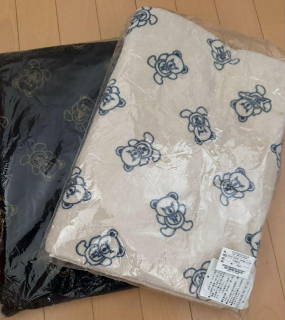 レア！新品未使用！ヒステリックグラマー 大判ファックベア バスタオル 全2種2枚