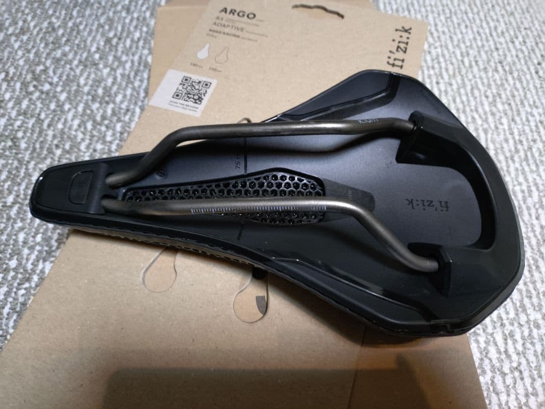 パーツ fi'zi:k ADAPTIVE VENT ARGO R3 140mm