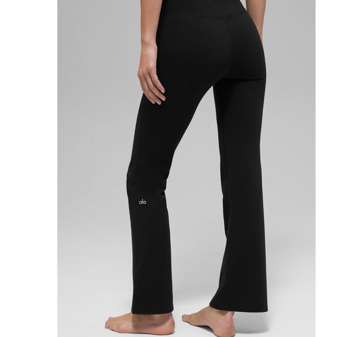 Alo yoga フレア　ブーツカット　レギンス　黒　ブラック　XS