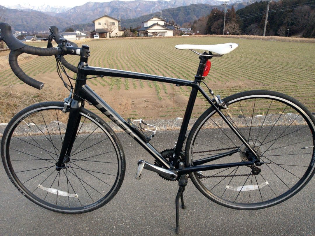 トレック 　TREK　 エモンダ EMONDA ALR4　　ロードバイク