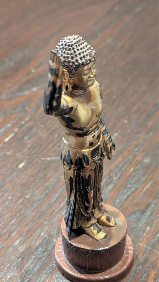 東大寺完全公式監修!! 　 海洋堂製作 誕生釈迦仏 限定フィギュア