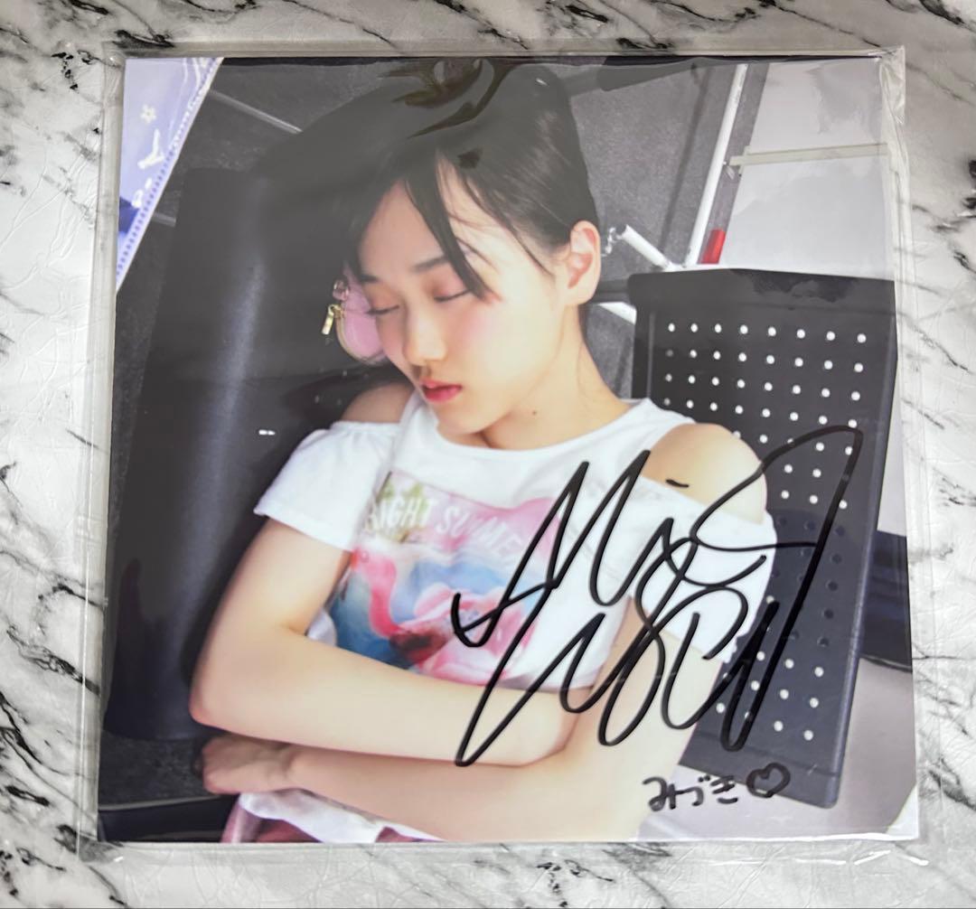 乃木坂46 写真集　乃木撮 VOL.01 直筆サイン入りパネル　山下美月