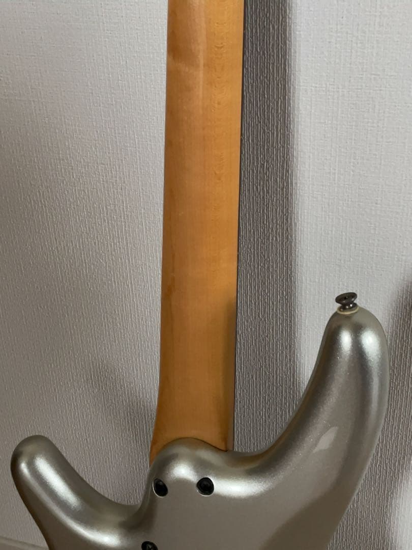 Ibanez SRシリーズ SR370 4弦エレキベース シルバー