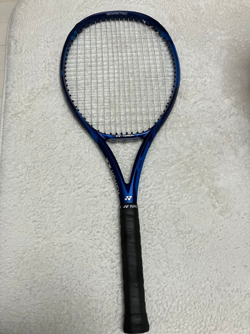 ヨネックス ezone100