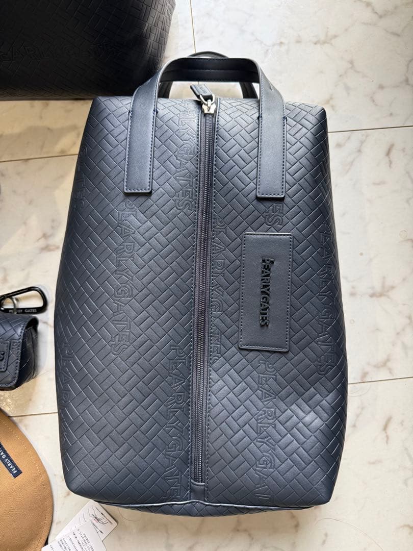 PEARLY GATES ロッカーバッグ・カートバッグ・など、ハット付5点セット