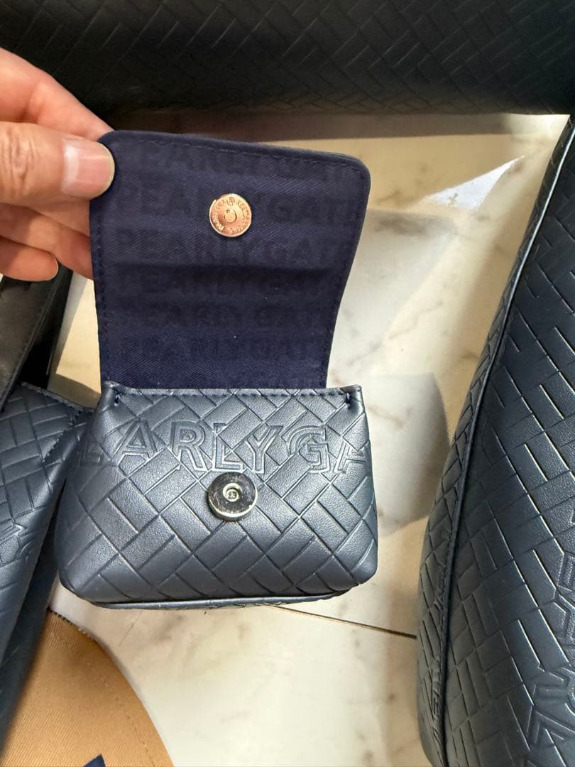 PEARLY GATES ロッカーバッグ・カートバッグ・など、ハット付5点セット