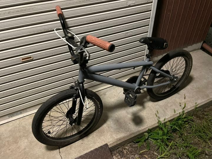 メーカー不明　BMX 20インチ vans グレー