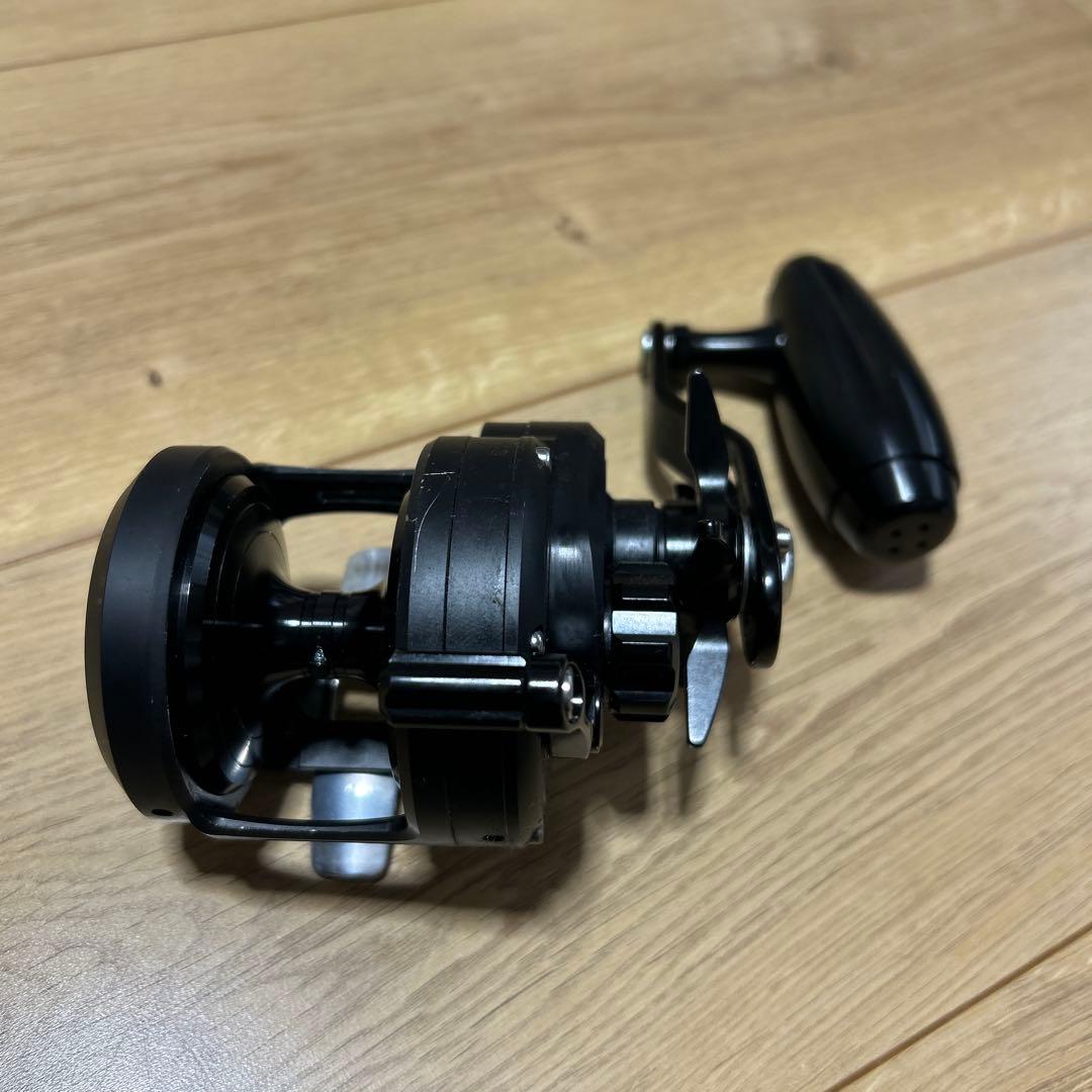 CATALINA 15H-SJ ベイトリール 黒