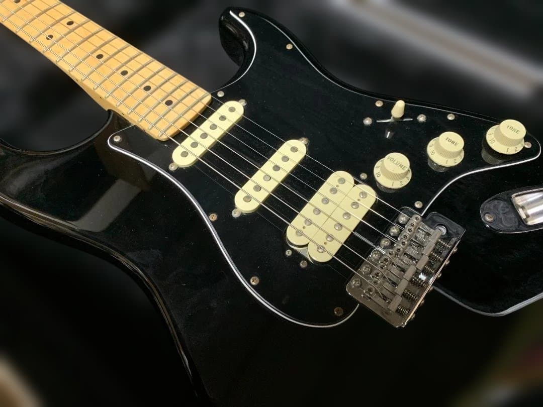 ギター Fender American Performer Stratocaster