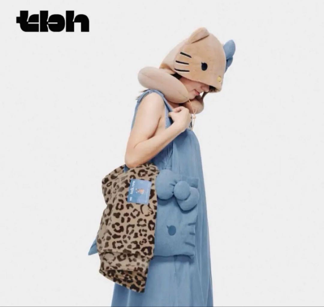 ハローキティ日焼 Hello Kitty tbh 海外限定 トラベルブランケット