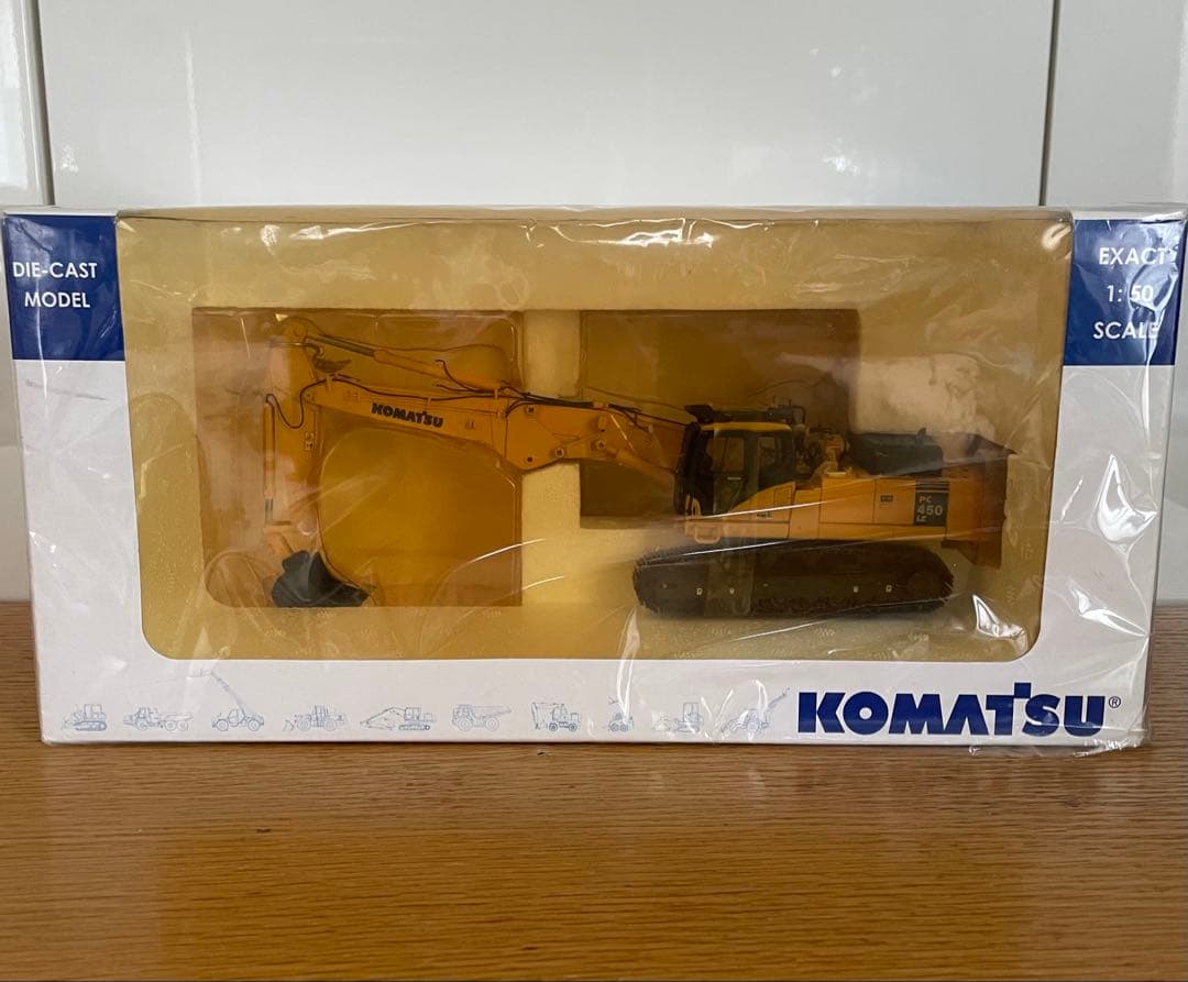 KOMATSU PC450LCD 1/50 ダイキャストモデル